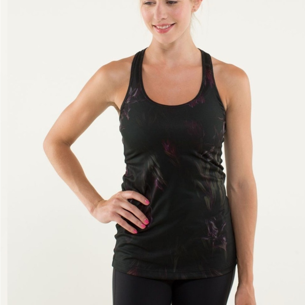 Lululemon Cool Racerback
Midnight Iris Multi
